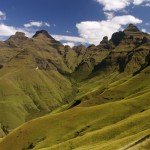 Drakensberg: A Photojourney to S. Africa’s Highest Mountain Range