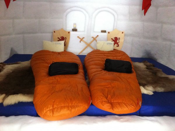 The rooms come with very warm separate sleeping bags.