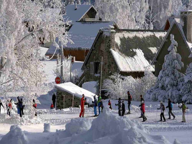 Skiing in France: The 7 Best Ski Resorts in France to Visit