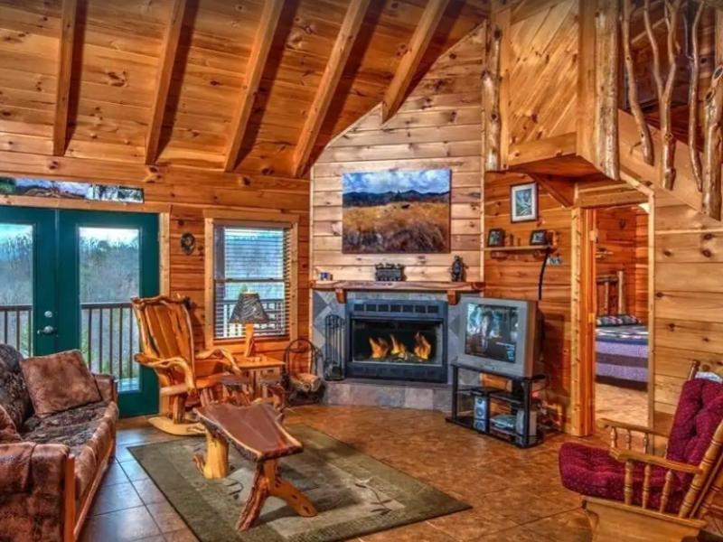 romantic airbnbs, romantic cabin getaways