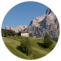 Alpe di siusi dolomites,val gardena dolomites,dolomites hiking tou