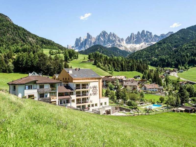 Hotel Tyrol in Dolomites Italy
