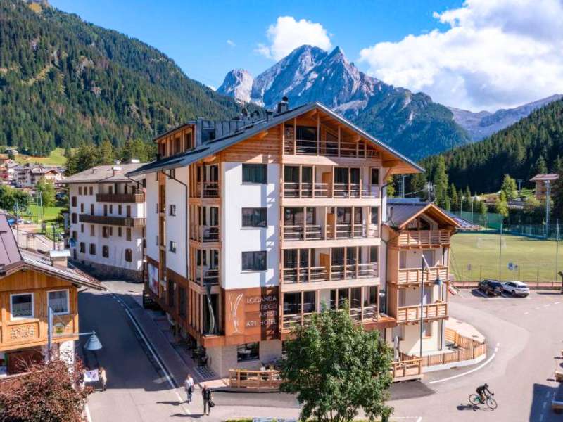 Locanda degli Artisti Art Hotel in Dolomites Italy