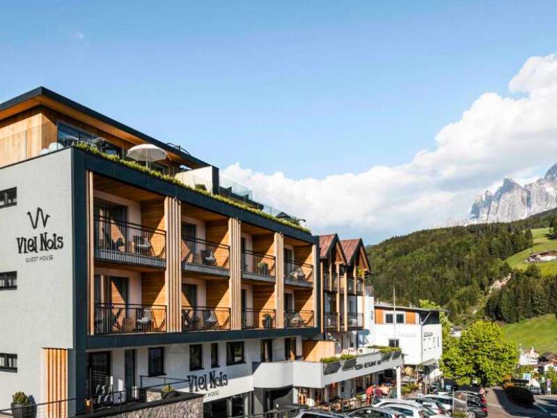 Viel Nois Guest House hotel in Dolomites Italy