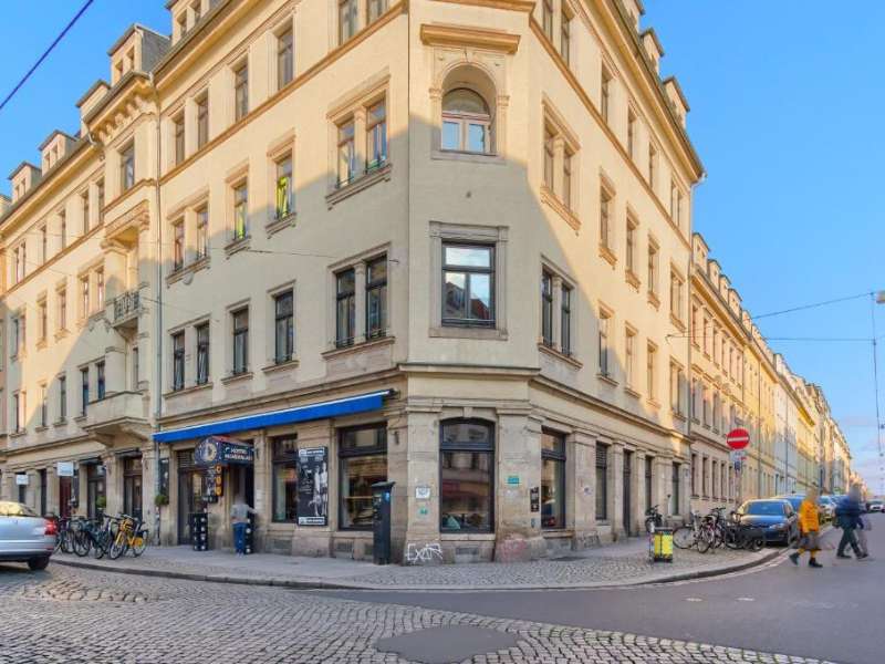 Hostel Mondpalast, one of the best hotels in Dresden, Germany