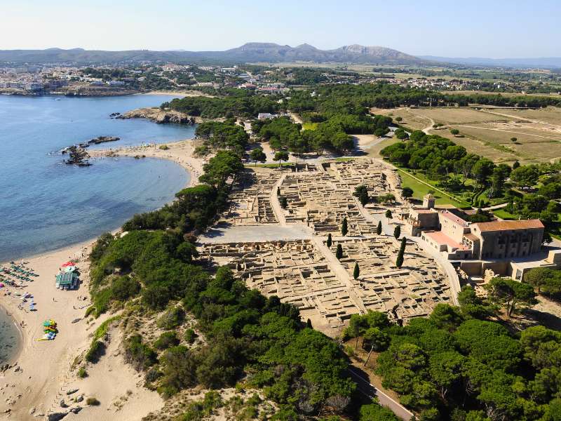 costa brava south - ruines-dempuries