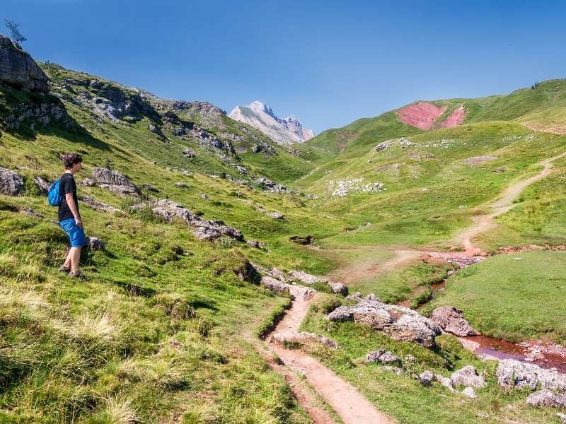 Pyrenees hiking tour self-guided Spain